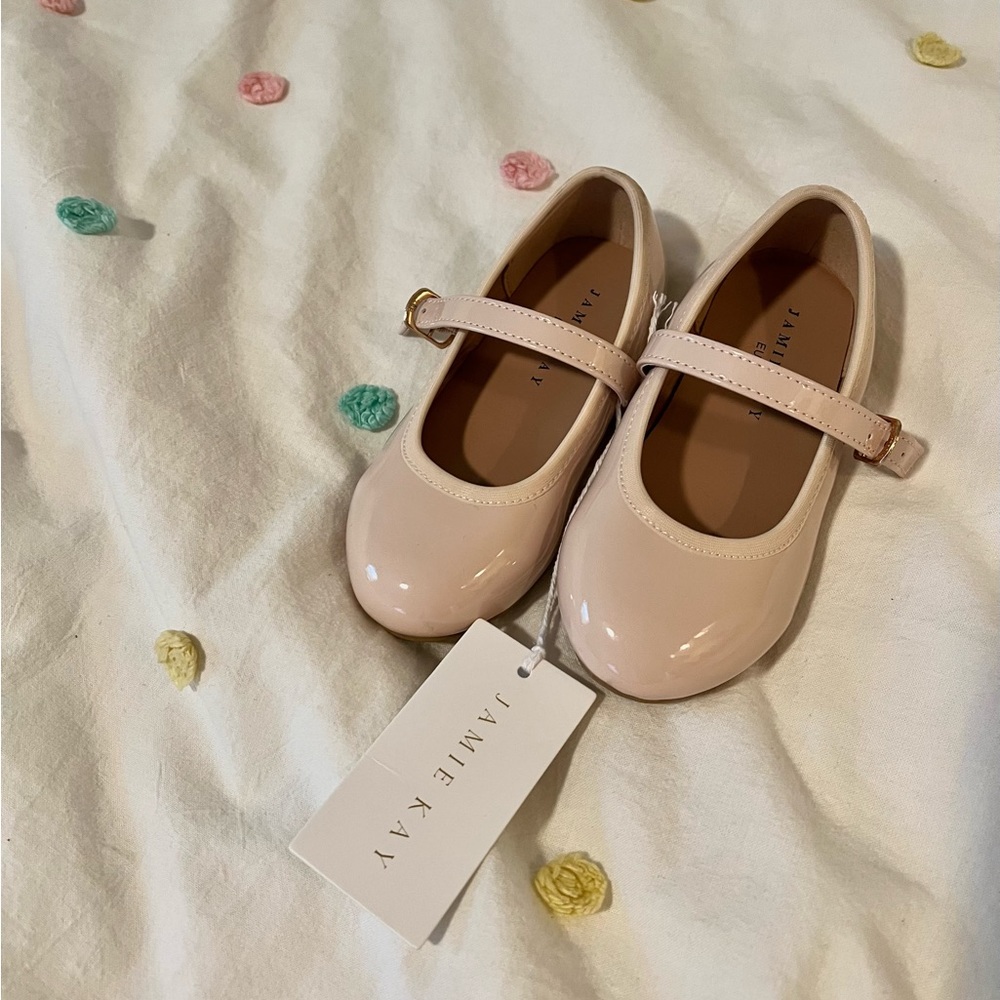 Jamie Kay Flats